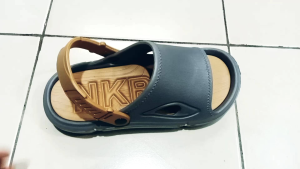 sandal dilivivi selop ada tali belakang  santai