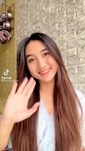 GlamCurl Auto-Rotate: Alat Styling Rambut Otomatis yang Mudah Digunakan