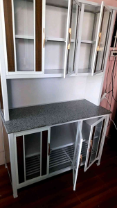 ตู้ครัวอลูมิเนียม 150  180 CM / ทรงสูง / TOP กระเบื้อง  TOP หืนแกรนิต