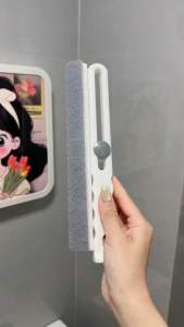 可折叠刮水器 (1套2个)  Foldable Wiper #这个#折叠刮水器建议家人们都备一个，折叠起来好收纳还不占地方✨，刮水嘎嘎好使😍，玻璃镜面的东西用它清洁非常轻松🌈.