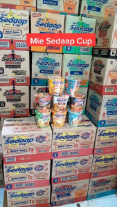 Mie Sedaap Cup Mi instan Kuah /Goreng Kemasan 75g/harga untuk satu karton isi 12 Cup.