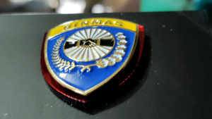 Pin Bros Klip BINMAS: Perhiasan Keamanan untuk Aksesoris Polisi