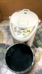 Bình thủy phích đun nước sôi Tiger nội địa Nhật 3l điện 100v đun nước sôi và giữ nhiệt hàng tuyển rất đẹp.