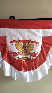 BENDERA BACKGROUND GARUDA (10 GELOMBANG)