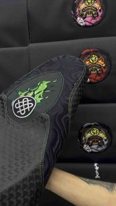 UNIVERSAL FLAME SEAT COVER
