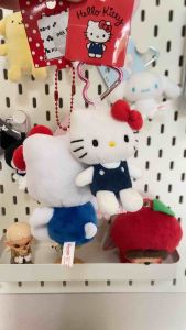 ของแท้ พวงกุญแจคิตตี้ พวงกุญแจ kitty พวงกุญแจsanrio พวงกุญแจซานริโอ พวงกุญแจห่วงหัวใจ