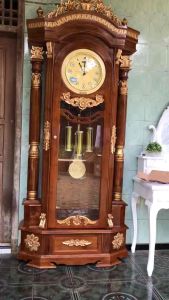 ALMARI jam lemari jam hias jati Jepara Furniture