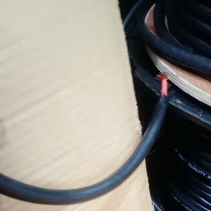 Kabel Speaker Titan 2 Jalur & Isi 2 Ukuran 2x2.5 Dijual per 10 M