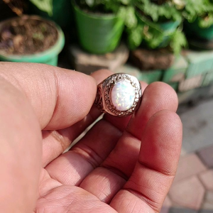 Cincin Batu Kalimaya & Top Jarong: Mengenal Jenis Cincin Ausy Siang Malam