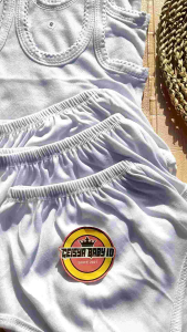 3 Pcs Kaos Dalam dan 3 Pcs Celana Dalam usia 3-18 Bulan Putih Polos