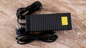 Adaptor RIGLIGHT Lampu Studio 24V 6A Ukuran Jack 55 mm x 25 mm