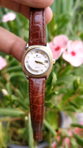 Đồng Hồ Nữ Si Nhật _ Pierre cardin - Quartz . Size 23 mm . Chống nước 30 Mét . G.30
