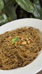 หมี่ขาว 200 กรัม/1 ถุง มี อย.สะอาด หอม อร่อย มีประโยชน์