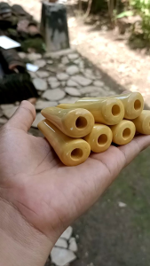 Pipa Kayu Kemuning Asli: Dekorasi Tahan Lama untuk Outdoor