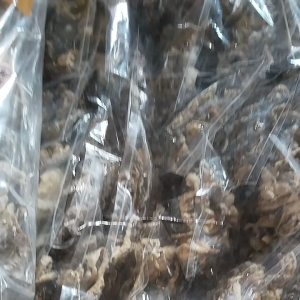 Kerupuk Kulit Ikan Remang dapat 3 bungkus kemasan 40 gram - Kerupuk ikan untuk cemilan rasa gurih Natural - makanan ringan produk halal