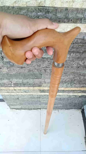 Tongkat Jalan Kayu Cendana Wangi Model Cula Profil A492