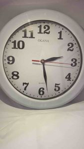 JAM DINDING OGANA POLOS / JAM DINDING DIAMETER 30cm