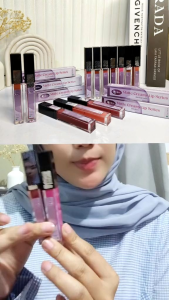 Lips MATTE Q.glow ( varian Butterscot)
