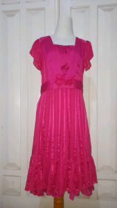 Gaun Pesta/Gaun Manggung/Gaun Artis Magenta Cantik Ex-Import LD 94 PB 100