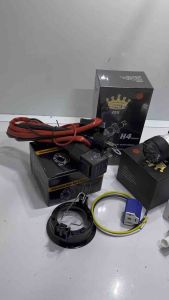 Lampu h4 mini projector lengkap fiting soket H4 cahaya biled