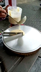 (COD) PAKET Loyang kreps putar/Wajan/Leker Crepes 25cm Semi Otomatis Komplit Free