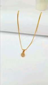 kalung titanium bandul liontin oval full mata cantik