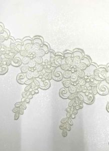 Ren lưới thêu hoa cao cấp dùng trang trí đầm váy thời trang.