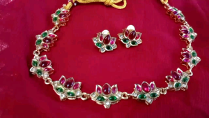 Necklace with earring ready to dispatch