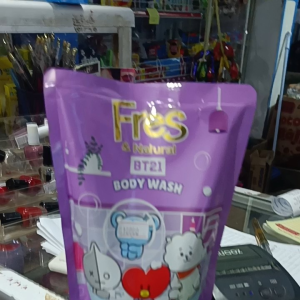 FRES & NATURAL BODY WASH