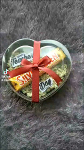 Bunga Kering Asli Love Flower untuk Hadiah Hari Guru
