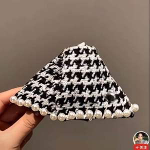 ‼️READY STOCK‼️(XA1) Premium Quality Elegant Houndstooth Ribbon Hair Claw/ Korea Fashion Hair Clips/ Hair Accessories