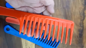 Sisir Gagang Warna Random & Rebonding: Sisir 707 & 909 Jumbo
