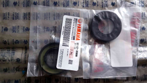 SEAL AS RODA BELAKANG MIO SMILE SIL AS RODA BELAKANG NOUVO SIL VELG RODA BELAKANG MIO NOUVO 93102-26800