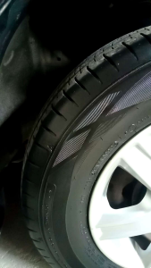 Silicone Oil Murni Semir Ban dan Body