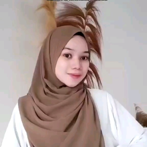 Pasminah Ceruty / Hijab Pashmina Ceruti Babydoll / Kerudung Pasmina Seruti