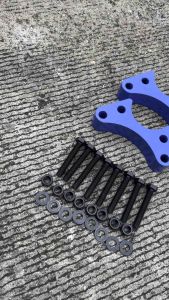 เหล็กเสริมลูกหมากปีกนก แก้ล้อแบะ 1นิ้ว ครบชุดพร้อมน็อต D-maxเตี้ยทุกรุ่น