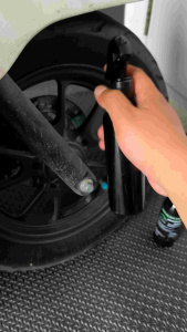 น้ำยาเช็ดเงา Silicone wax 3in1 ขนาด 250ml แถมผ้ากับฟองน้ำ