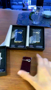 Bật Lửa Hộp Qụet kim loại khò 2 chế độ ZB939B Hộp đựng cao cấp