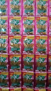 78 SACHET RINSO CAIR ANTI NODA SIGNATURE PERFUME 500 PINK ROSE FRESH (DETERGEN)