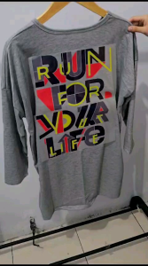 Atasan Oversize Lengan 7/8 Gambar Belakang Run For Life / Kaos Oversize Wanita Model Panjang Belakang / Atasan Wanita Viral Ukuran L XL Dan XXL