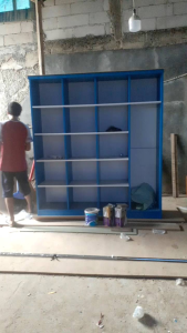 Satu Paket Meja Dan Rak Laundry