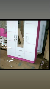 Lemari Pakaian Tiga Pintu Gratis Ongkir Jabodetabek