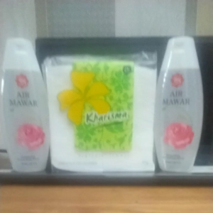 Paket Air Mawar Viva & Kapsul Nutrisi Kulit