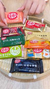 +23 KitKat nội địa Nhật Matcha đậm vị Matcha Latte Valentine Sanrio Socola Bạc Hà (Chocomint) Cookie & Cream Kem Phô Mai kết hợp Baskin Robbins bản giới hạn theo mùa bản đặc biệt