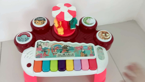 Kids Electric Piano / Organ with music and light