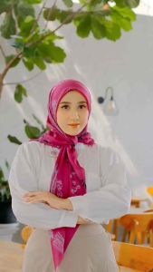 Demma Scarf New Nadheera Luxury VOAL Belleza Premium Tebus Murah Segi Empat Motif Nadheera Luxury Terbaru