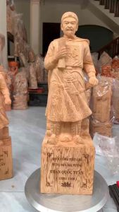 Tượng gỗ Trần Quốc Tuấn hiệu quả mặt đất cát trấn trạch trừ tà hiệu quả nhất hiện nay gỗ Ngọc am thơm có 4 kích thước