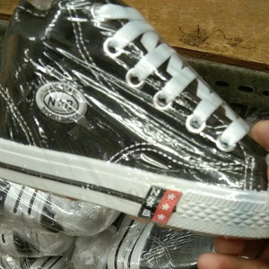 sepatu sekolah N/b bot soll kuning import top terlaris SDSMPSMA