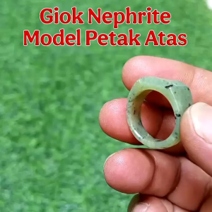 Cincin Giok Hijau Nephrite Jade Aceh Model Petak Atas