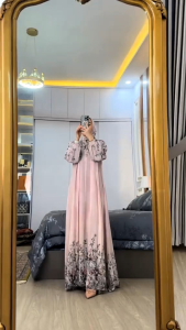 Alesha - SABRINA SET HIJAB Gamis Set Hijab Segi 4 Terbaru Ceruty Babydoll Gamis Terbaru Wanita Muslimah Kekinian Gamis Terbaru Resleting Depan Busui Friendly Viral